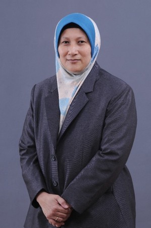 Dr Lili Husniati Yaacob